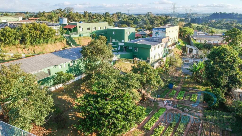 Cl�nica para dependentes qu�micos menor de idade